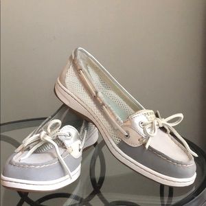 Sperry Silver and Gray mesh Top-Sider shoe size 9